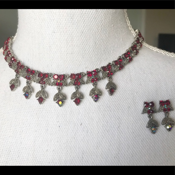 Victorian Rhinestones Necklace and Earrings Set - Picture 1 of 5